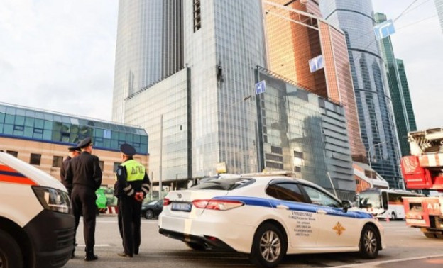 Беспилотник врезался в строящееся здание в «Москва-Сити»