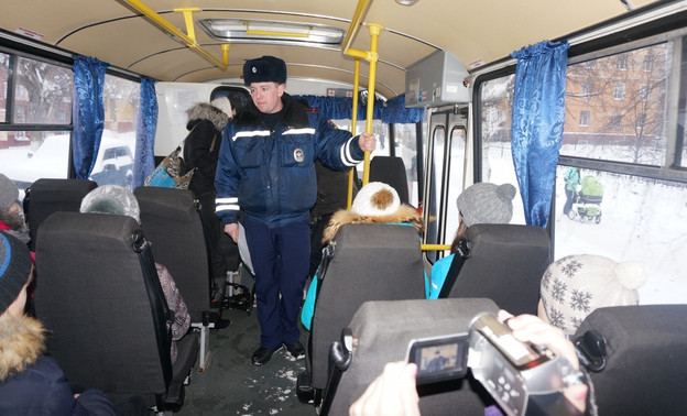 В кировском общественном транспорте появились «тайные пассажиры»