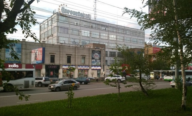 Три этажа в ТЦ «Европейский» продают за 150 млн рублей