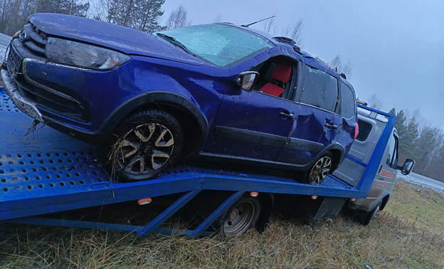 В Юрьянском районе автомобиль съехал с трассы «Вятка»