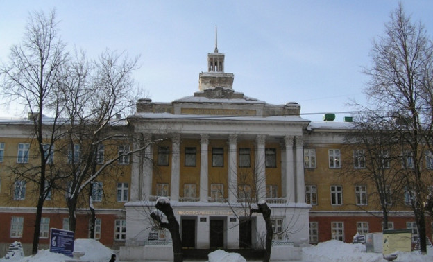 В Кирове отремонтируют здание лесопромышленного колледжа