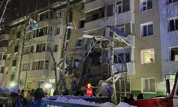 Шесть человек погибли во время обрушения дома в Нижневартовске