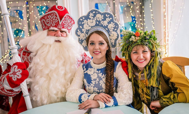 На Театральную площадь приедут Дед Мороз и Костромская Снегурочка