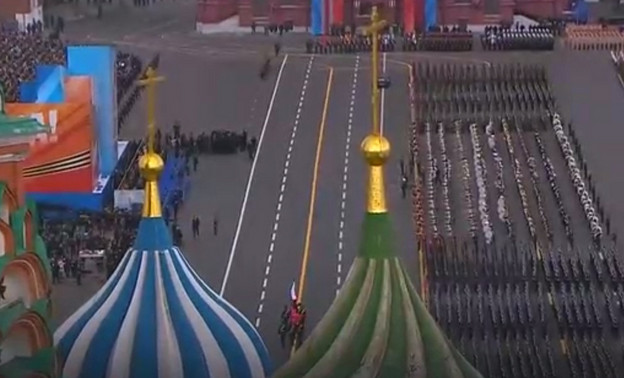 В параде Победы на Красной площади приняли участие кировские бойцы