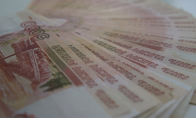 Доверчивая кировчанка перевела мошенникам более 2 млн рублей