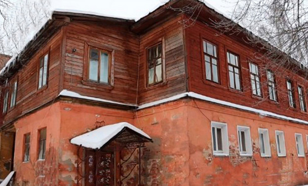 Бастрыкин взял на контроль ситуацию с отсутствием воды в аварийном доме Кирова