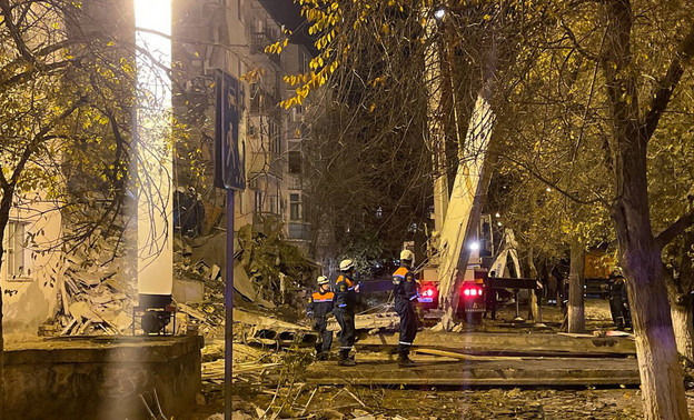 Что известно о частичном обрушении жилого дома в Астрахани