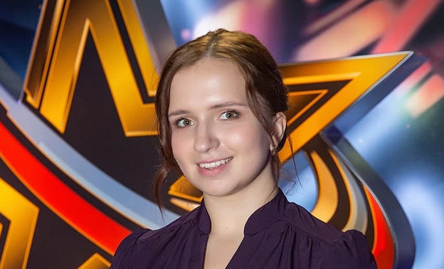Кировская вокалистка примет участие в конкурсе на телеканале «Звезда»