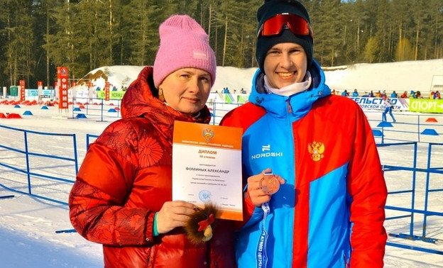 Кировчанин занял третье место на первенстве России по биатлону