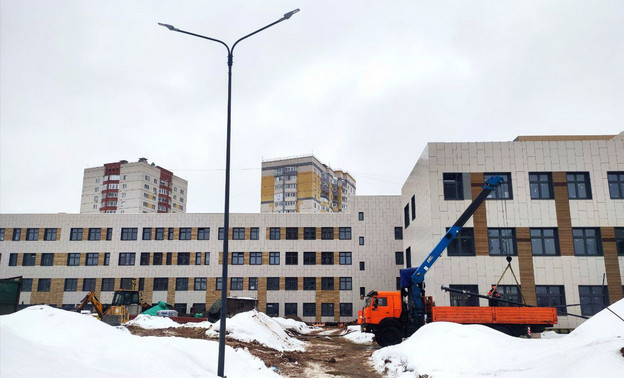 В школы на Рудницкого и в Шевелях приехала прокуратура