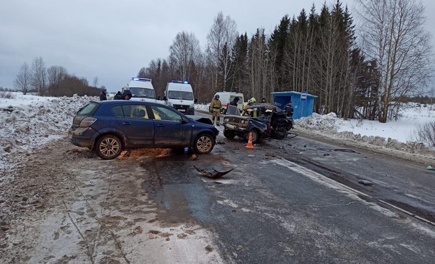 Водитель ВАЗа погиб в аварии в Кирово-Чепецком районе