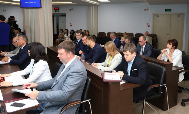 Кировская мэрия отказалась подчиняться городской думе
