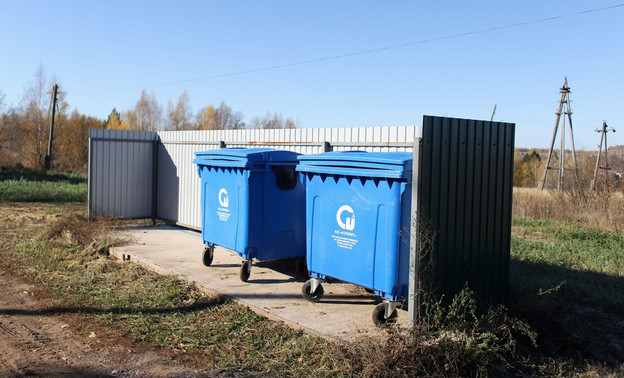 Губернатор Соколов решает проблему с мусором в Куменском районе