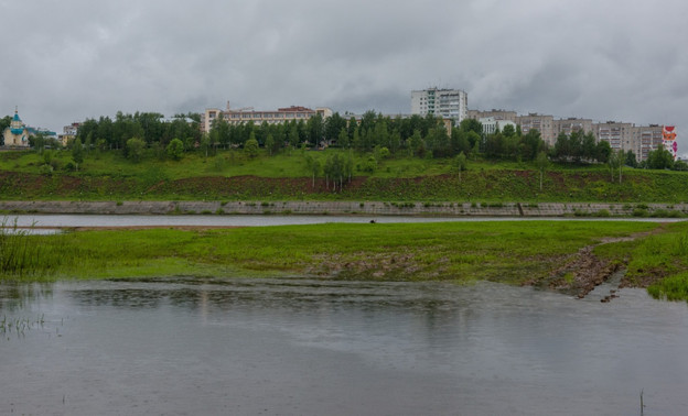 Городской пляж в Кирове откроется только после уборки и проверок