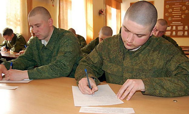В Кирово-Чепецке призывника оштрафовали за уклонение от армии