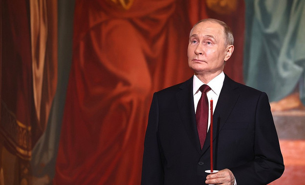 Владимир Путин поздравил православных христиан с Пасхой