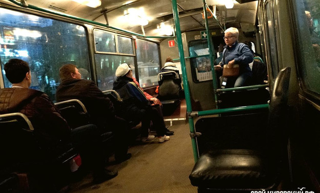 Проезд на общественном транспорте в новогоднюю ночь будет дороже на 18 рублей