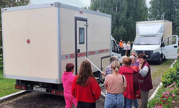 Мобильные клиники из Кирова провели почти 14 тысяч обследований