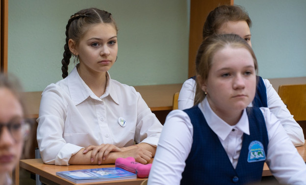 В кировском Минобре рассказали, как будут учиться школьники со 2 ноября