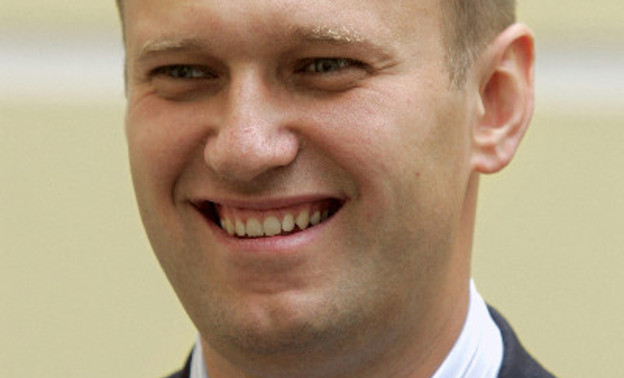 Суд снова оставил Навального на свободе