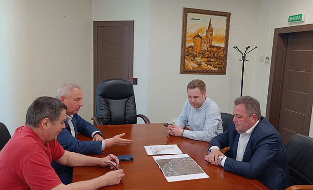 Министр транспорта Кировской области обсудил с подрядчиком строительство тоннеля в Нововятске