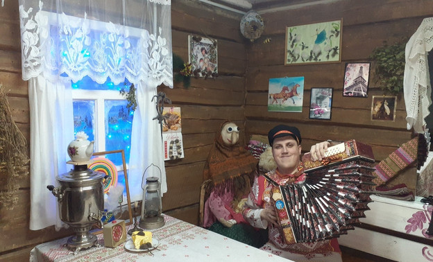 «В плюсах лишь остались магазины»: кировчанин написал «антикоронавирусную» песню