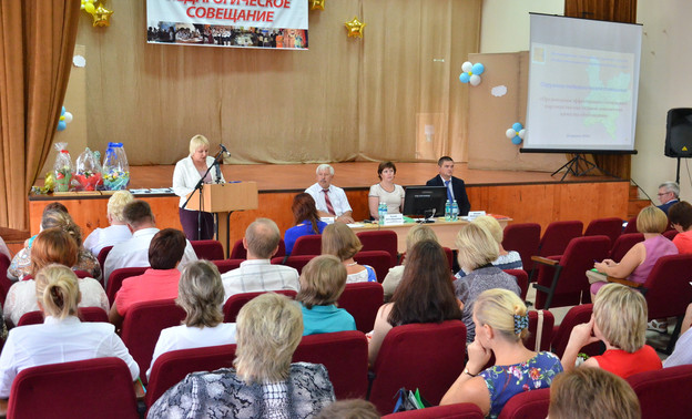 Компания «УРАЛХИМ» активно сотрудничает со школами Кирово-Чепецка и района