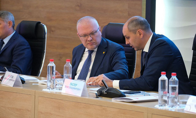 Губернатор Кировской области Александр Соколов уверен, что молодёжную политику должна определять сама молодёжь