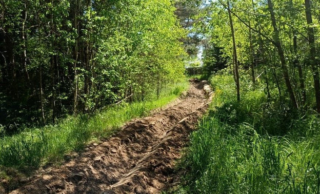 В Кирове завершают противопожарную опашку населенных пунктов