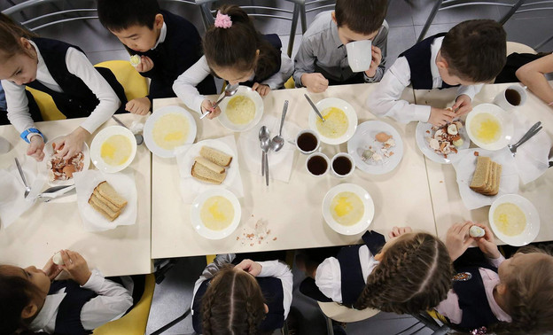 В Кирове предложили реформировать систему школьного питания