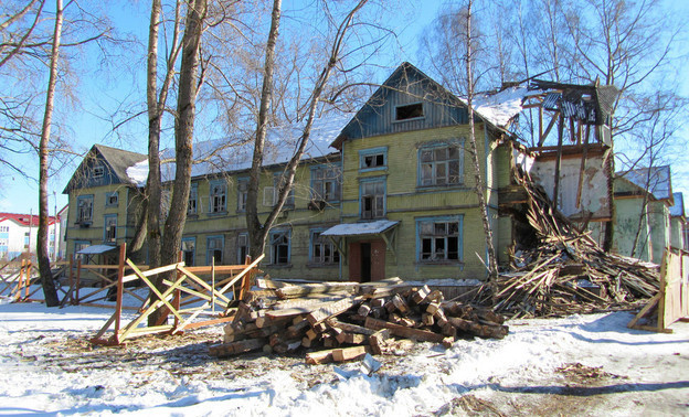 Кировская область потратит миллиард на переселение жителей из аварийного жилья