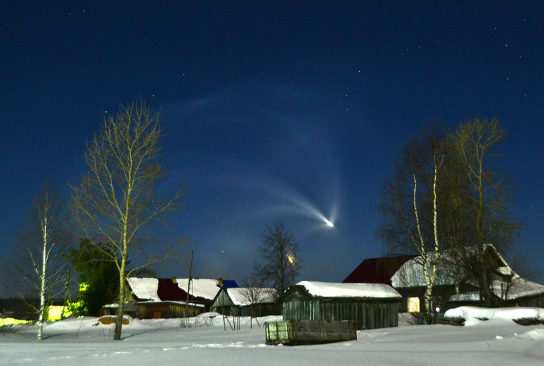 В небе над Кировской областью пролетела светящаяся «медуза». Фото из соцсетей