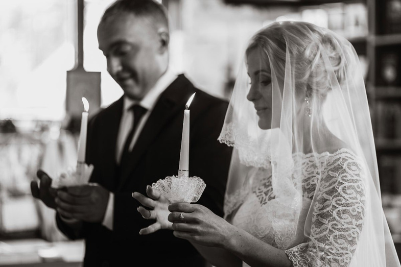 Венчание предлагают приравнять к официальному браку. Что об этом думают кировчане?