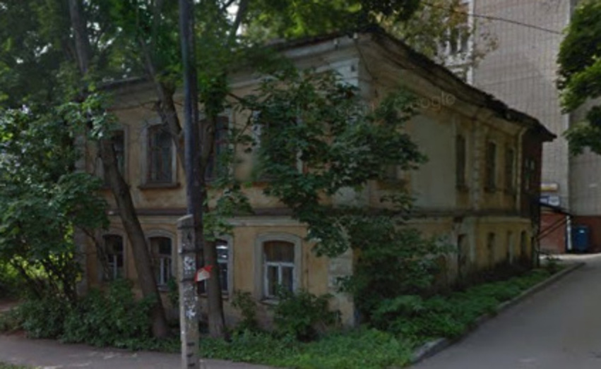 Здание на Ленина, в котором сгорел офис микрозаймов, продадут за 5 миллионов рублей