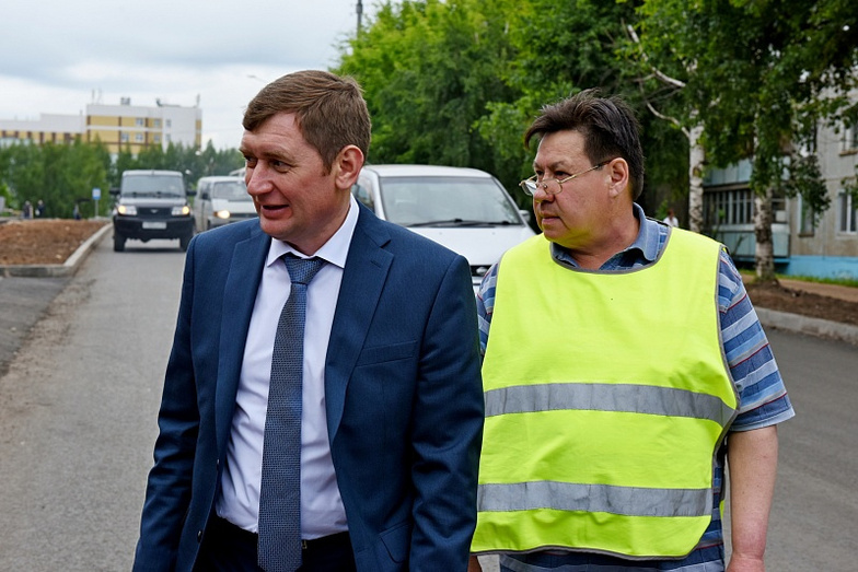 Дорожники завершили ремонт участка улицы Менделеева, подрядчика оштрафовали на 50 тысяч рублей