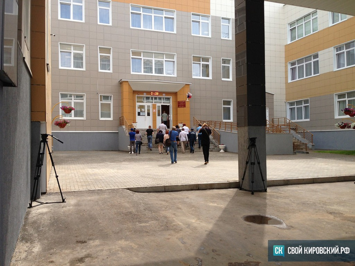 День открытых дверей. Как выглядит новая школа в Зиновых, оборудованная по последнему слову техники