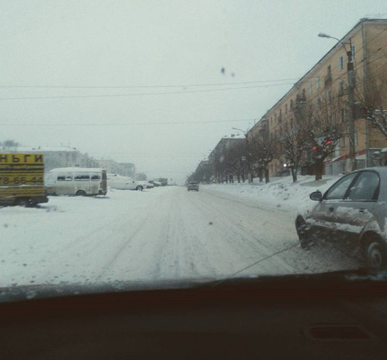 Киров замело снегом. Фото из соцсетей