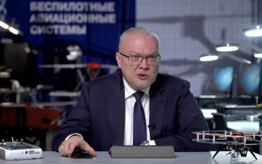 «Проблему надо решать!». Как прошла прямая линия губернатора Кировской области Александра Соколова