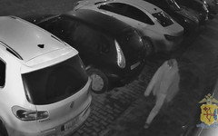 В Кирове разыскивают мужчину, нашедшего чужой телефон