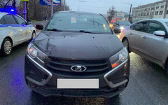 В Кирове на Октябрьском проспекте автомобиль сбил насмерть пенсионерку