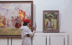 Многострадальная, счастливая, великая. В Вятском художественном музее открылась выставка исторической живописи (ФОТО)