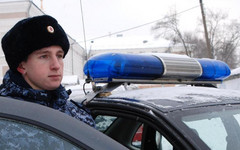 Пьяный кировчанин разбил витраж в кафе