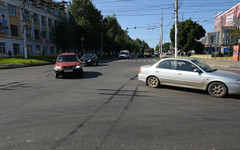 На улице Воровского за ночь обновили дорожную разметку после жалоб в соцсетях