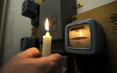 Кировчане проверили свои долги за свет и тепло в мобильном пункте «Энергосбыта»