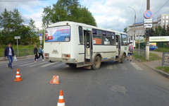 Водителя рейсового автобуса, который сбил пенсионерку на Дзержинского, могут уволить