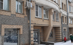 Жильцы дома на Воровского, где проводят незаконную перепланировку под магазин, обратились в суд