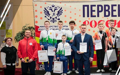 Акробаты из Кировской области завоевали медали на первенстве России