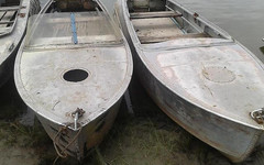 В Кировской области пьяный водитель лодки погиб при столкновении с паромом