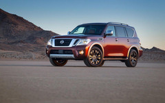 За новые Nissan Armada российские дилеры просят от 9 млн рублей