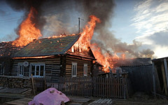 В Афанасьево в деревянном доме сгорели две квартиры